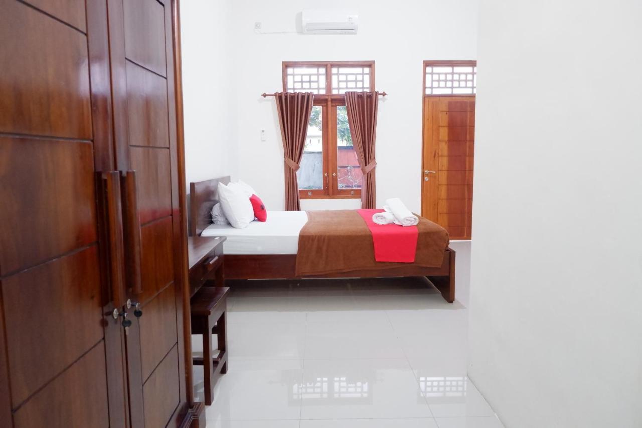 Reddoorz At Bale Eja Syariah Senggigi Apartamento Montongbuwoh Exterior foto